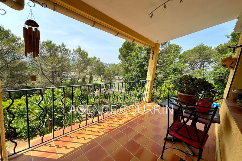 Maison - 167 m² - 5 pièces