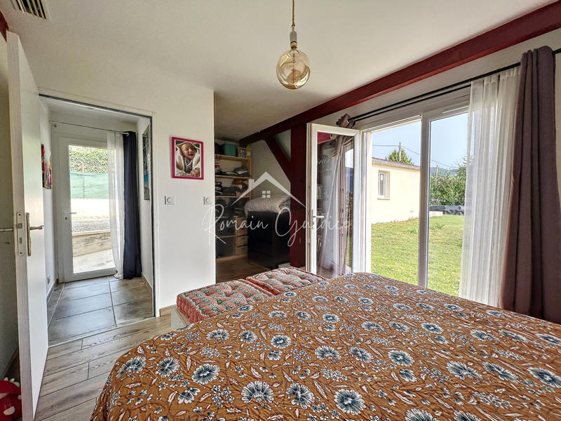 Maison - 140 m² - 5 pièces