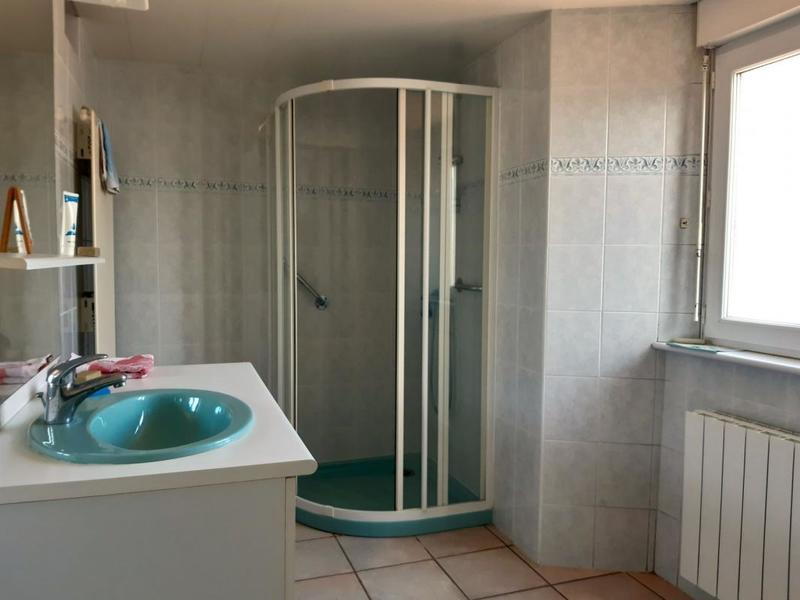 Maison - 185 m² - 8 pièces