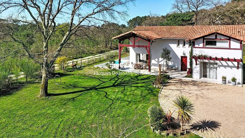 Maison d'architecte - 192 m² - 5 pièces