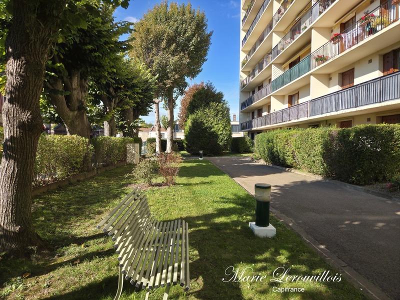 Appartement - 101 m² - 5 pièces