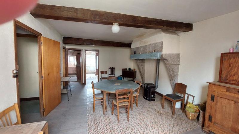 Maison de village - 104 m² - 6 pièces