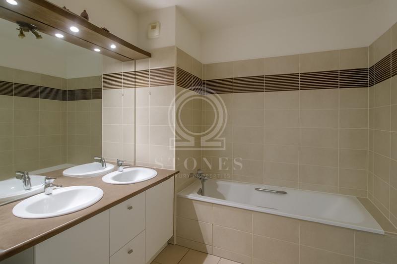 Appartement - 88 m² - 4 pièces