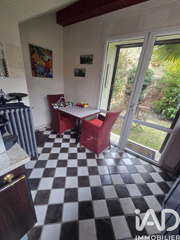 Maison - 358 m² - 10 pièces