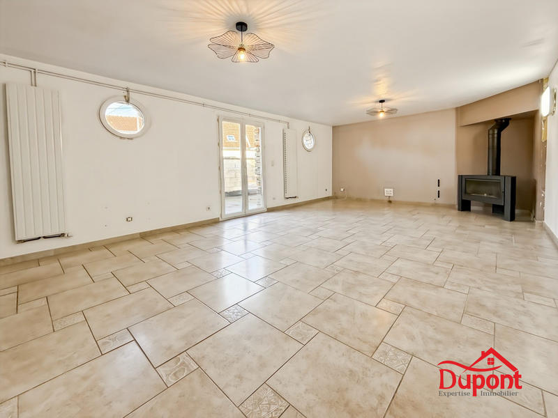 Maison - 100 m² - 5 pièces