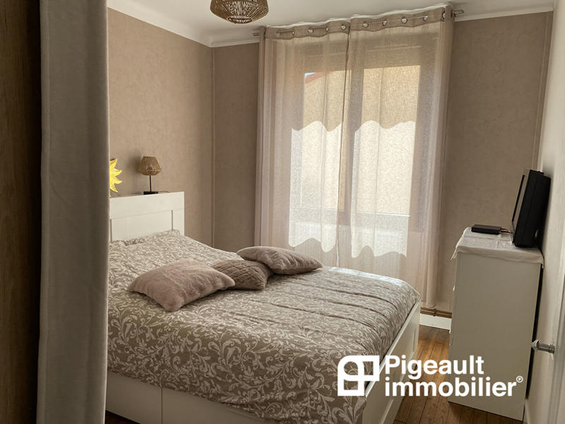 Maison - 90 m² - 4 pièces