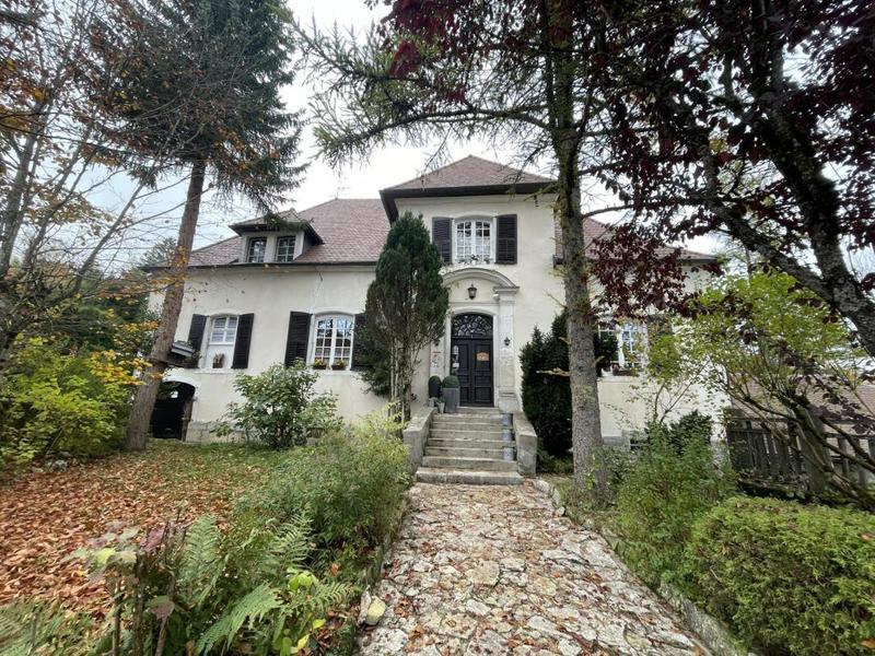 Manoir - 196 m² - 7 pièces