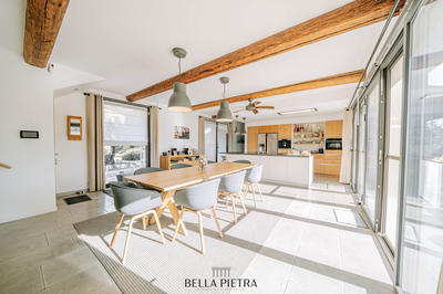 Moulin - 363 m² - 12 pièces