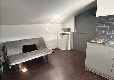 Studio - 15 m² - 1 pièce