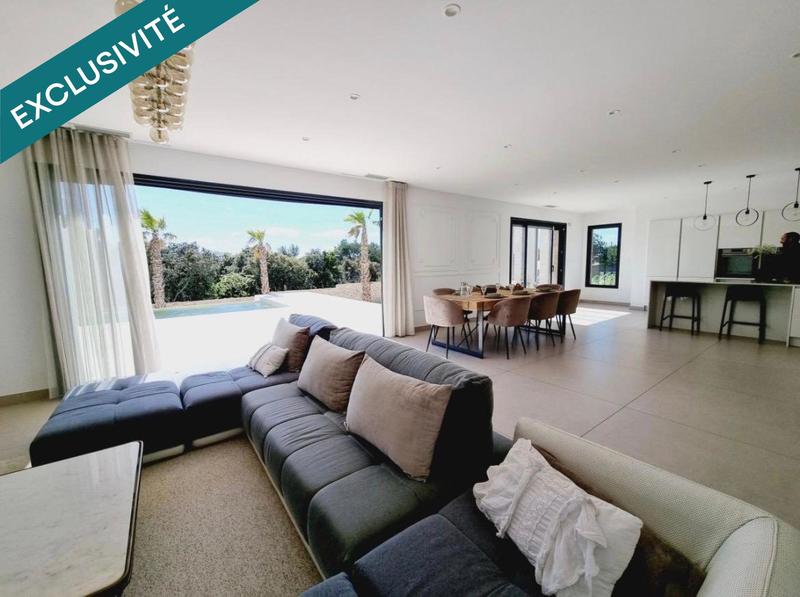 Maison - 239 m² - 7 pièces