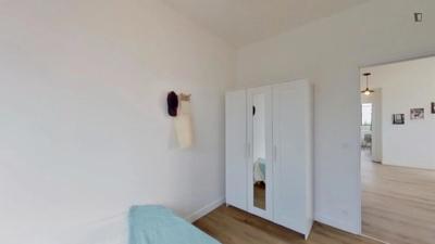 Chambre - 10 m² - 11 pièces
