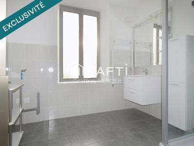 Appartement - 86 m² - 4 pièces