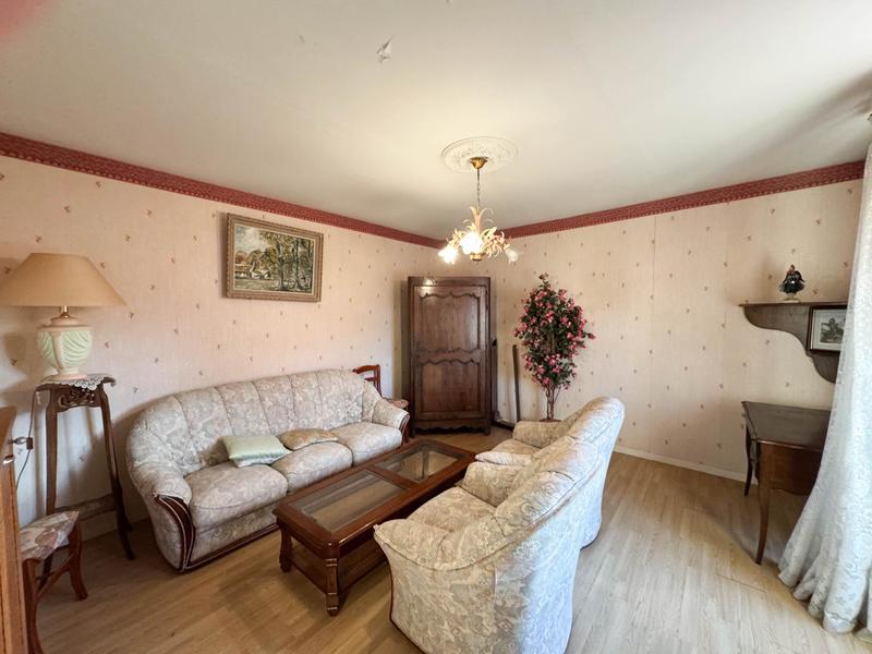 Maison - 110 m² - 5 pièces