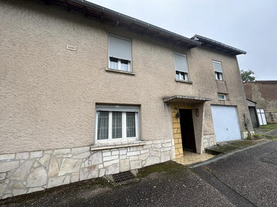 Maison - 200 m² - 4 pièces