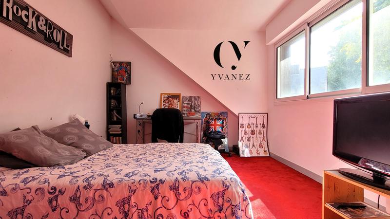 Maison - 122 m² - 7 pièces