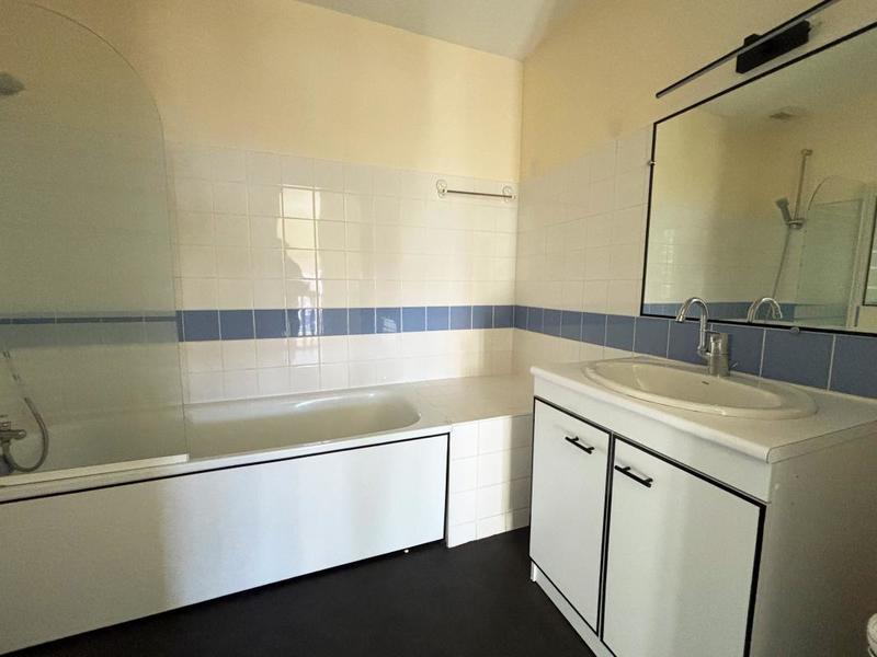 Maison - 86 m² - 4 pièces