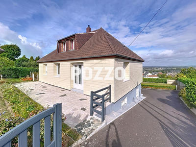 Maison - 147 m² - 6 pièces