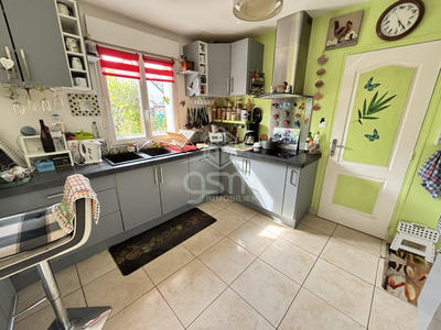 Maison traditionnelle - 130 m² - 6 pièces