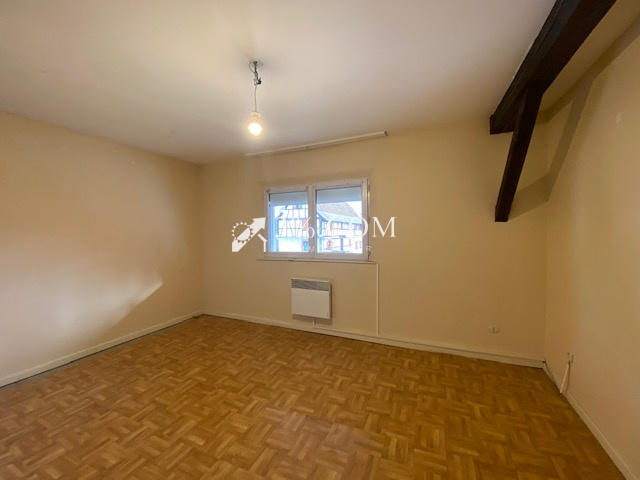 Maison - 101 m² - 5 pièces