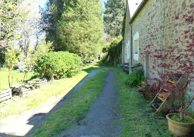 Longère - 275 m² - 11 pièces