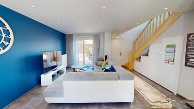 Maison - 102 m² - 5 pièces