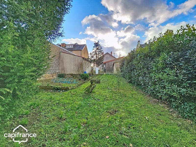 Maison - 90 m² - 5 pièces