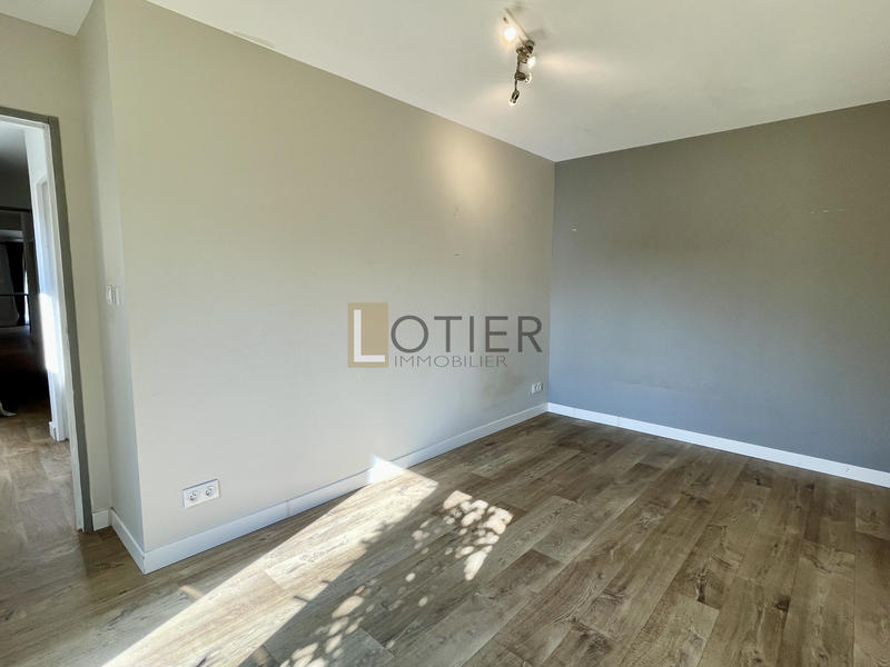 Maison - 147 m² - 6 pièces