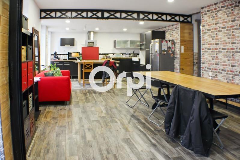 Maison - 215 m² - 4 pièces