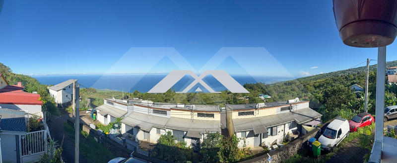 Maison - 208 m² - 9 pièces