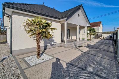 Maison - 114 m² - 4 pièces