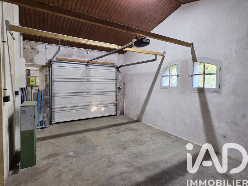 Maison - 220 m² - 7 pièces