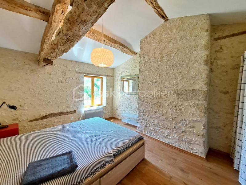 Demeure - 283 m² - 10 pièces