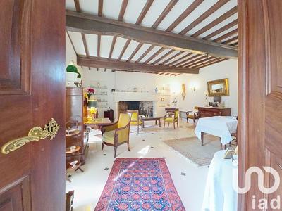 Maison - 219 m² - 7 pièces