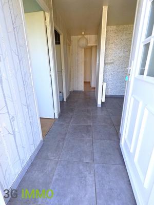 Maison - 90 m² - 3 pièces