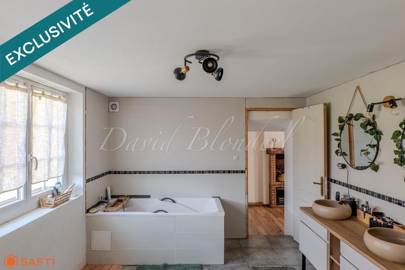 Maison - 145 m² - 6 pièces