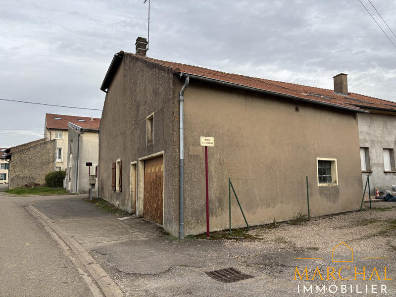 Maison traditionnelle - 95 m² - 5 pièces