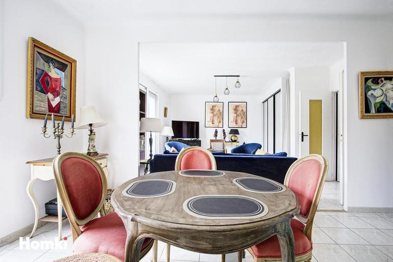 Appartement - 92 m² - 3 pièces