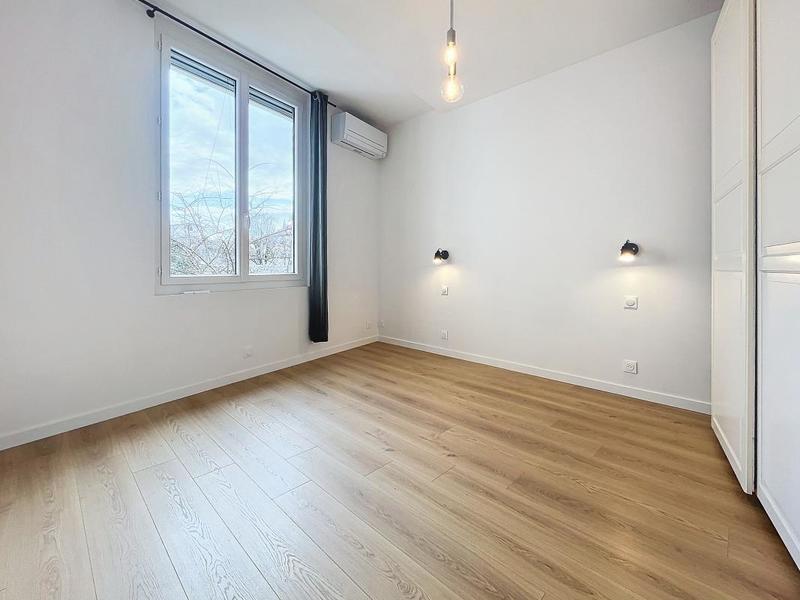 Appartement - 124 m² - 4 pièces