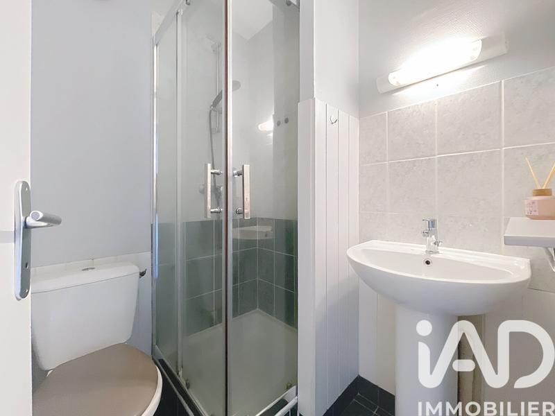 Maison - 99 m² - 5 pièces