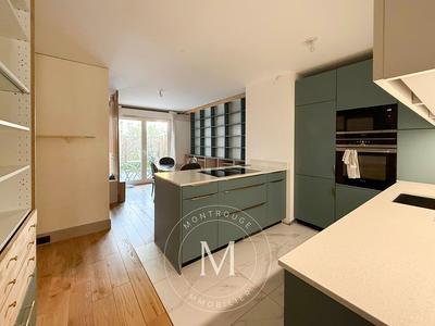 Appartement - 80 m² - 4 pièces