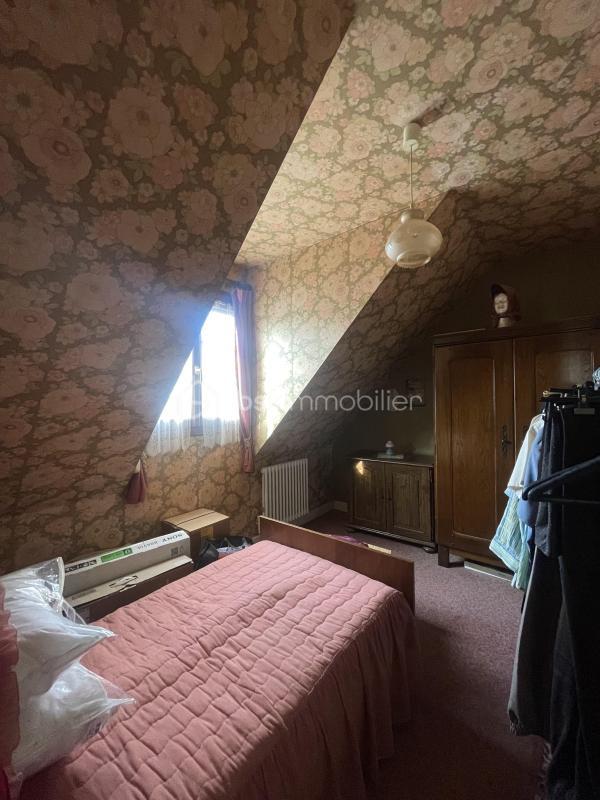 Maison traditionnelle - 84 m² - 4 pièces