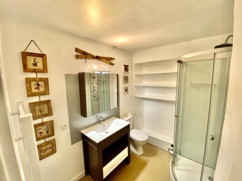 Appartement - 240 m² - 1 pièce