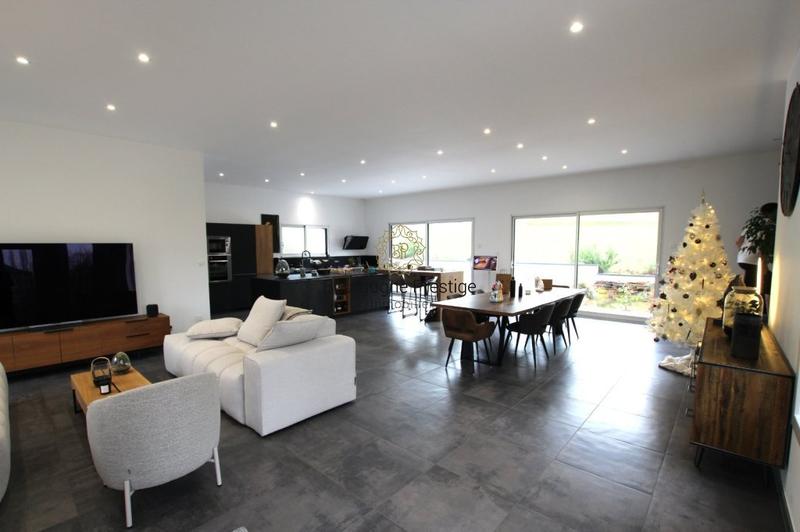 Maison d'architecte - 169 m² - 4 pièces