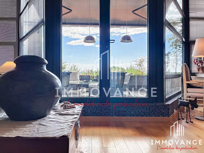 Duplex - 146 m² - 5 pièces