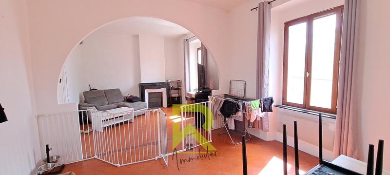 Maison - 159 m² - 7 pièces