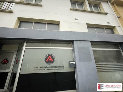 Local d'activité / Entrepôt - 390 m²