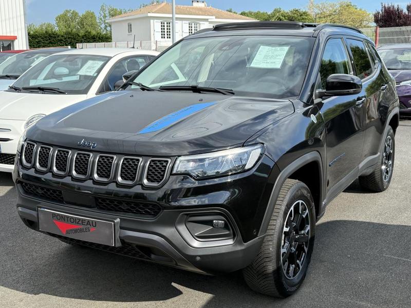Jeep Compass 4xe 240 trailhawk toit ouvrant