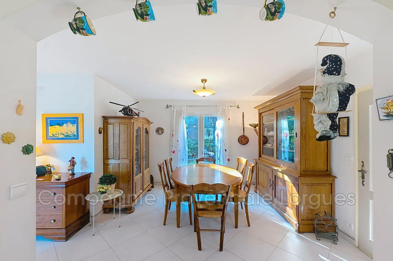 Villa - 115 m² - 4 pièces