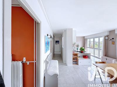 Appartement - 80 m² - 4 pièces