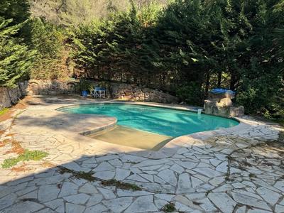 Villa - 215 m² - 5 pièces